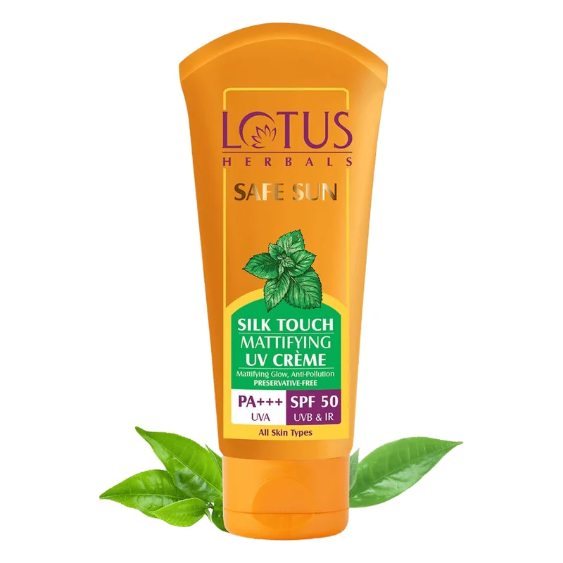 Lotus Herbals Safe Sun Silk Touch Mattifying UV Creme SPF 50 PA+++